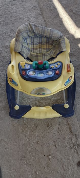 Відам даром ходунки дитячі іграшки і дрова