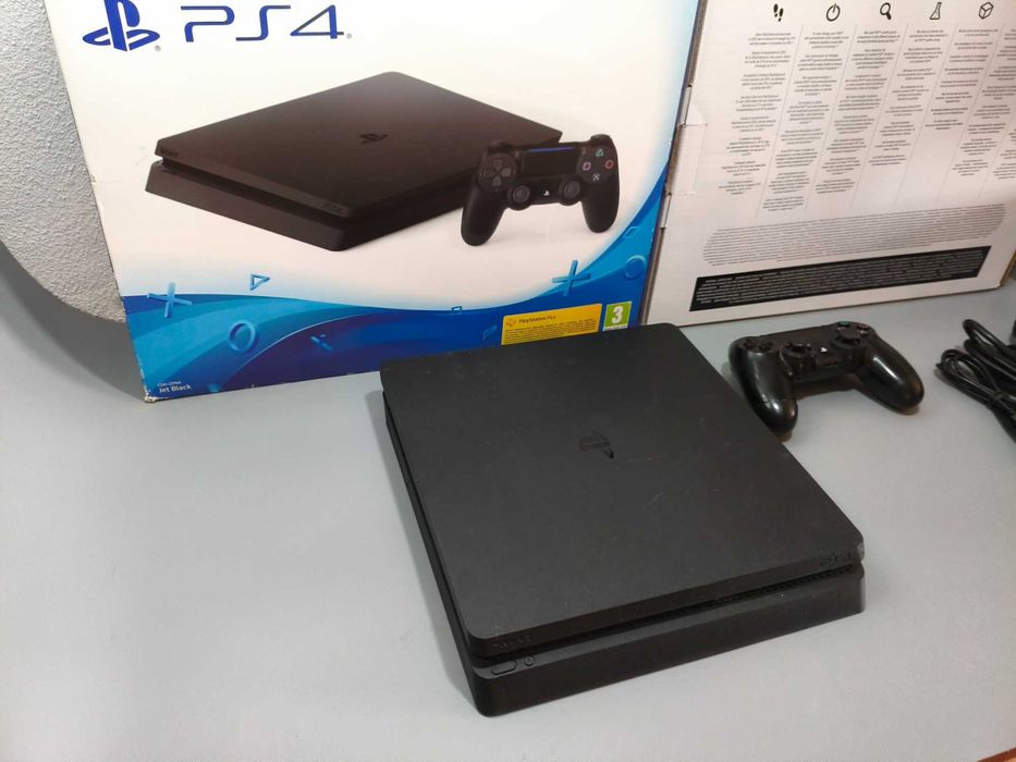 Playstation 4 Slim