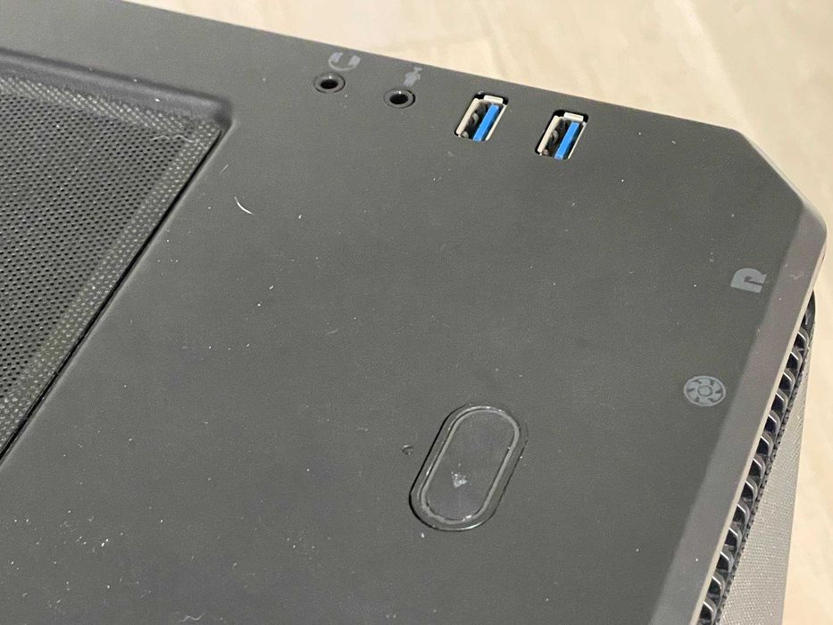 Caixa Phanteks P400a442793706369863683