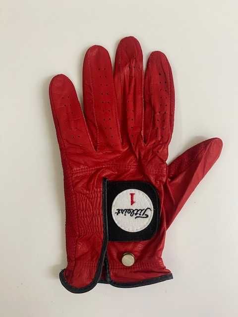 Luvas de Golf - antigas mas nunca usadas