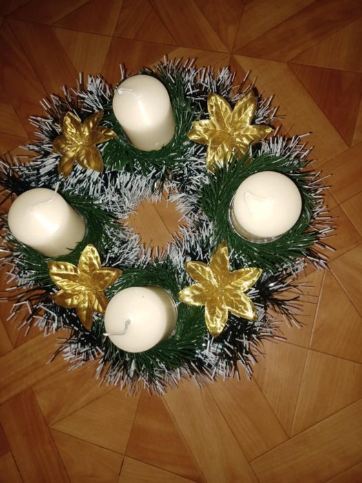 Stroiki świąteczne i wieńce adwentowe róźne rodzaje więcej ofert prv