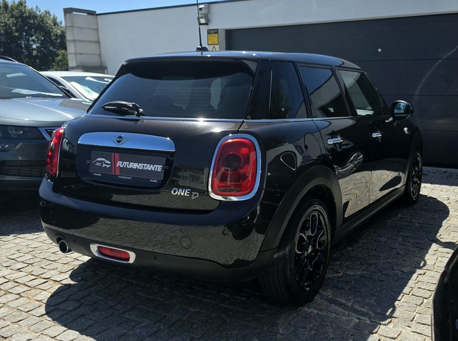 Mini 5 Portas One D Nacional