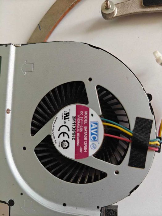 Система охолодження ноутбука Lenovo T520 та інші