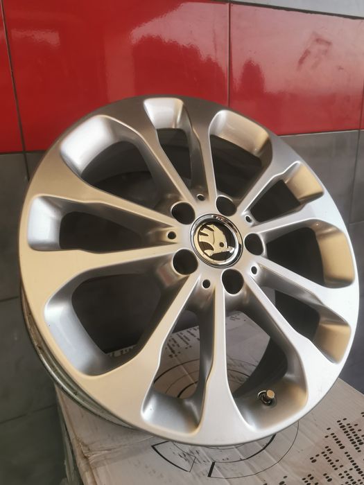 Felgi 17" 5x112 Skoda Octavia Karoq VW Golf VII VIII Passat
