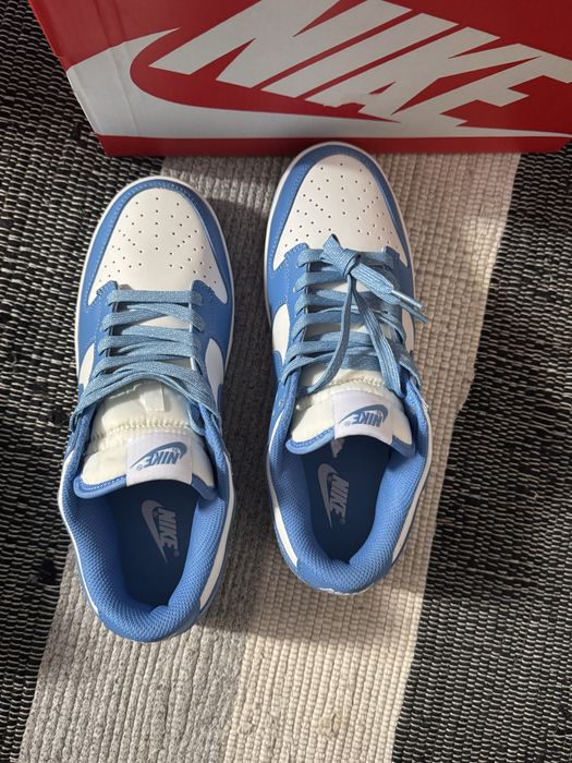 Nike dunk low blue