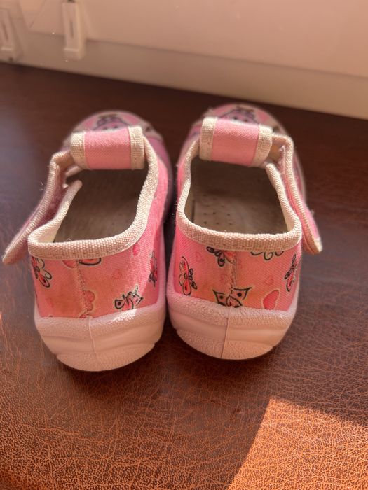 Тапочки валді 23 р