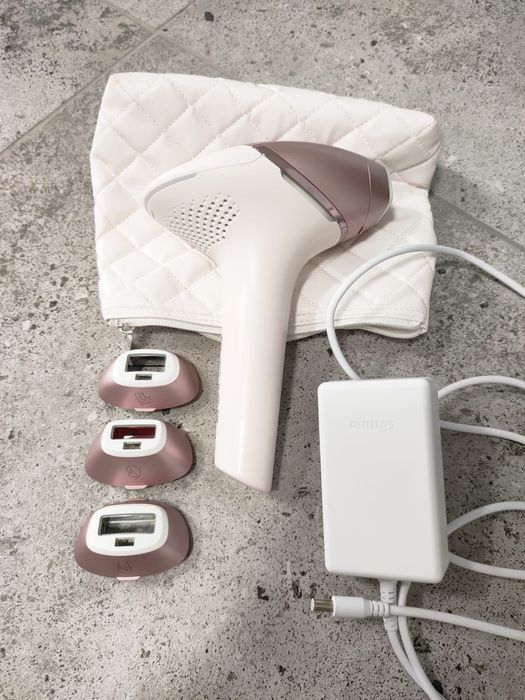 Depilator IPL Philips Lumea 9000 BRI958/00