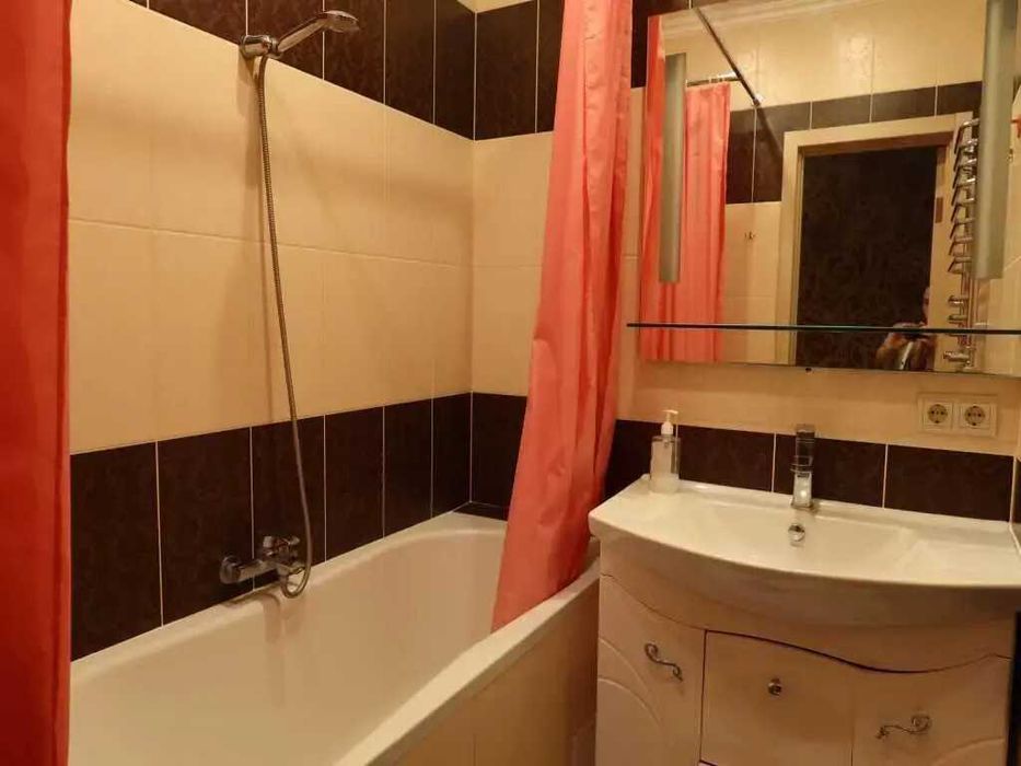 2x кімнатна квартира на Соборності