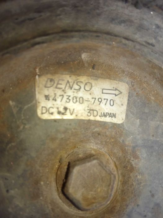 Toyota RAV4 II 2,0 D-4D 116KM kompresor klimatyzacji 2000- 2005