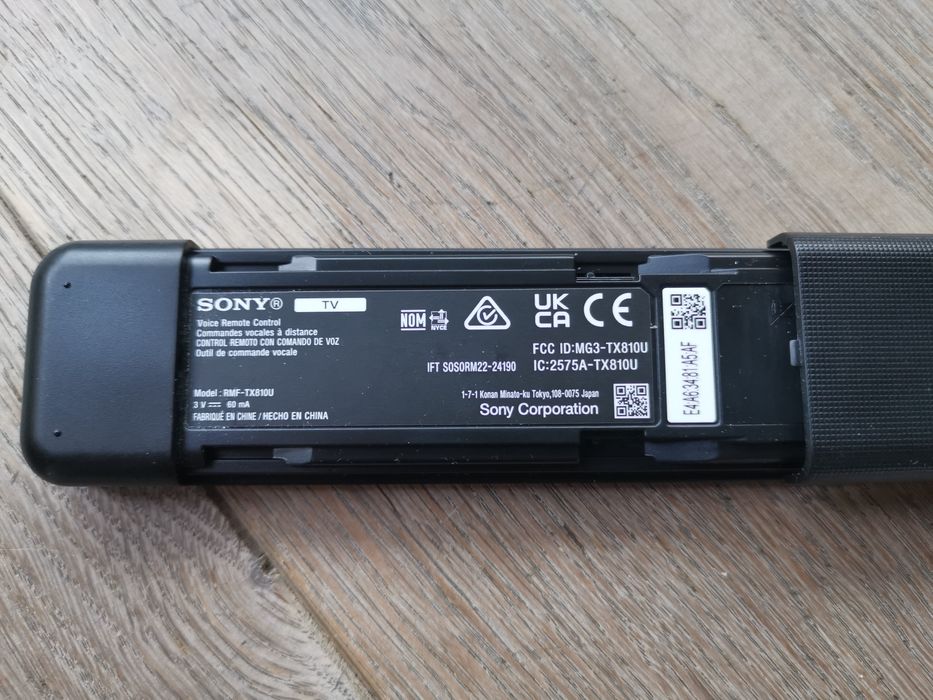 Pilot Sony RMF-TX810U