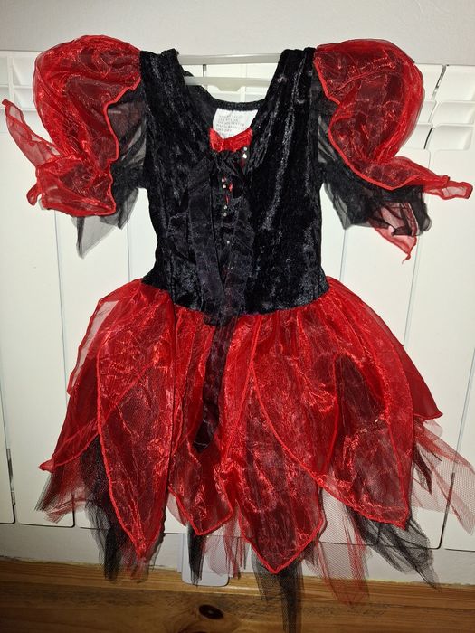 Sukienka na bal karnawałowy