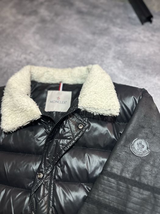 Куртка Moncler Пухова