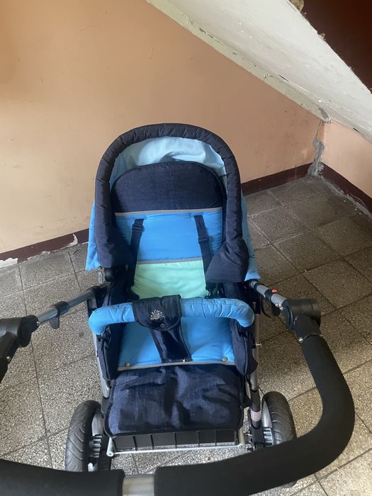 Wózek dzieciecy spacerówka