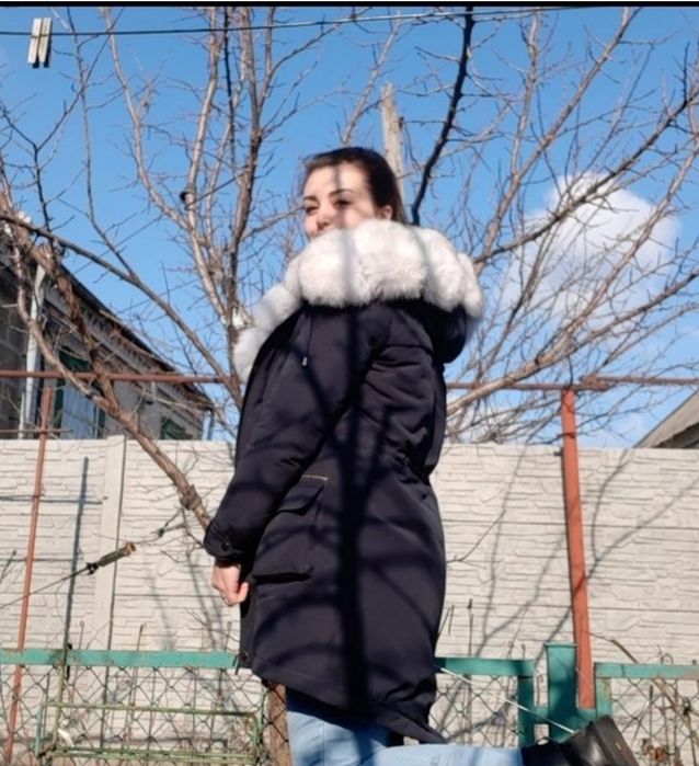 Парка зимова курточка пальто