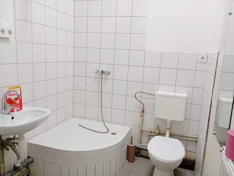 Приміщення під магазин, склад, виробництво, вул.Промислова