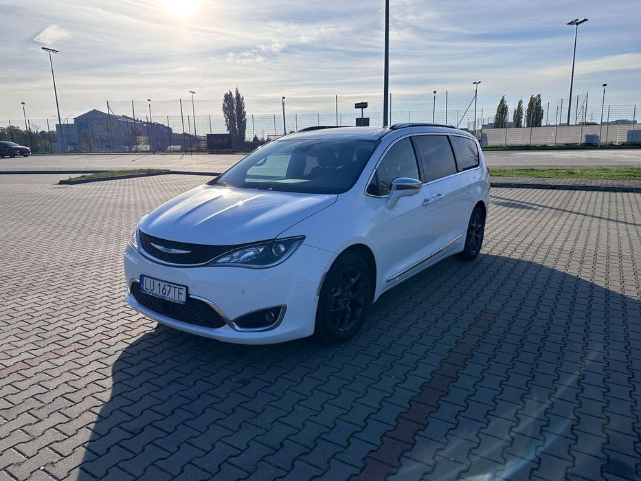 Chrysler Pacifica