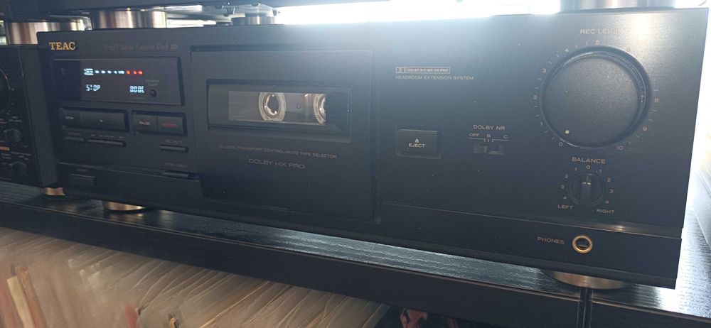 Deck cassetes TEAC de minha coleção particular.