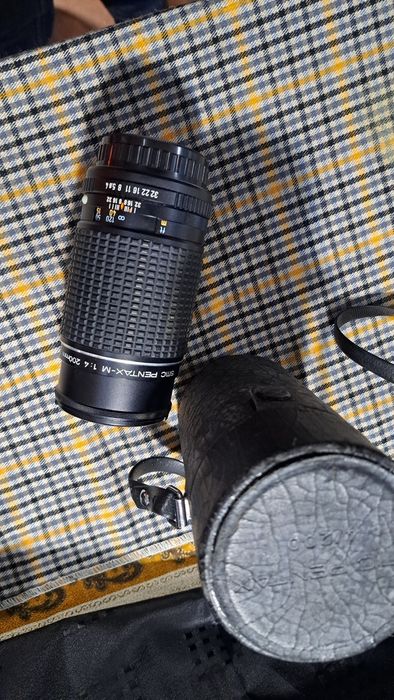 Máquina fotográfica Pentax K1000.