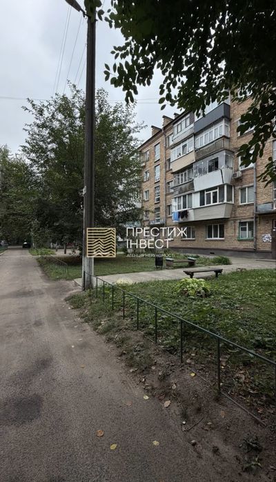 Продаж 2-кімнатної квартири на початку міста з окремими кімнатами