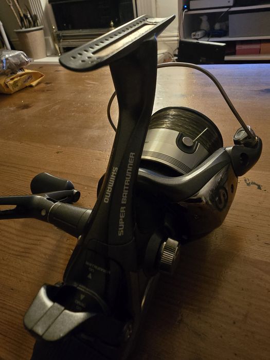 Shimano super baitrunner xtea 1000