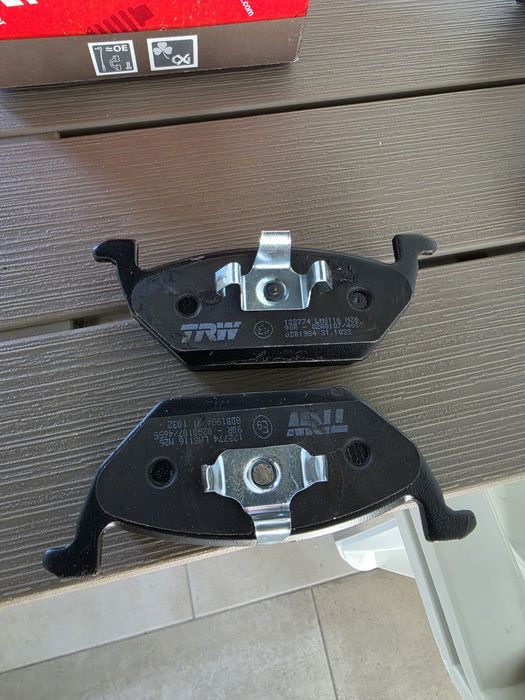 Seat arona pastilhas