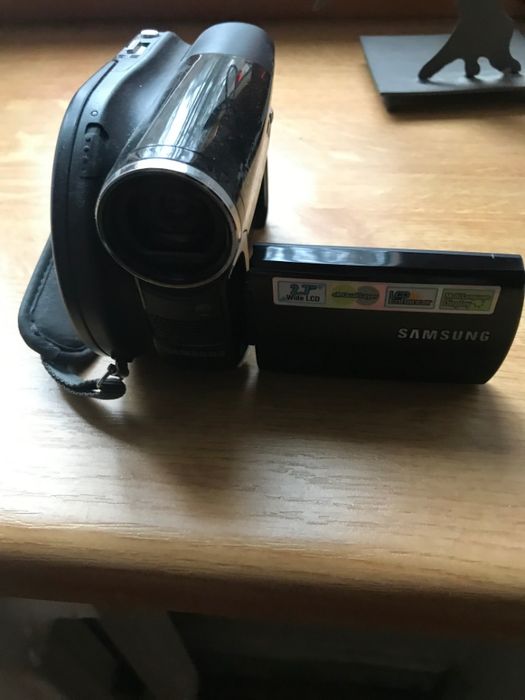 видеокамера Samsung dc575wb