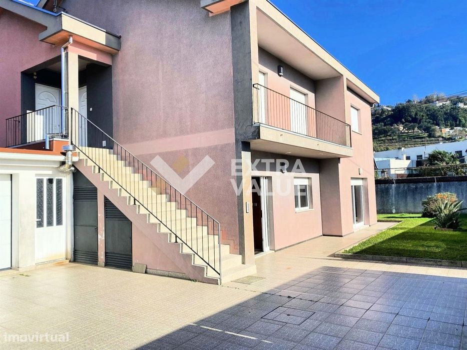 Moradia Isolada T4 Arrendamento em Gualtar,Braga
