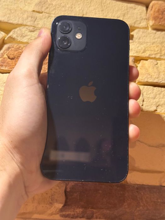 iPhone 12 64GB Black, ідеальний стан, рідний АКБ 81%