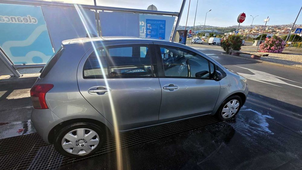 Toyota Yaris 1.4 D-4D 90cv 2007 - económico, IUC baixo