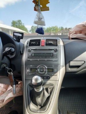 Toyota auris I 2008r