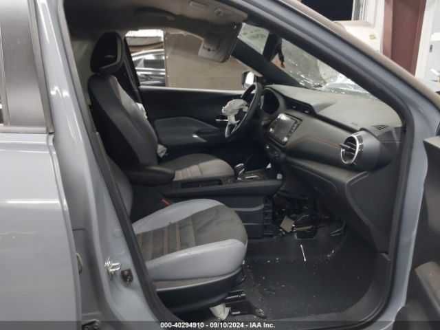 nissan kicks   SR  разборка ляда крышка багажника