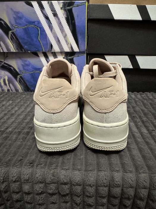 Жіночі кросівки Nike Air Force 1 Sage Low 37,5(23,5см) оригінал