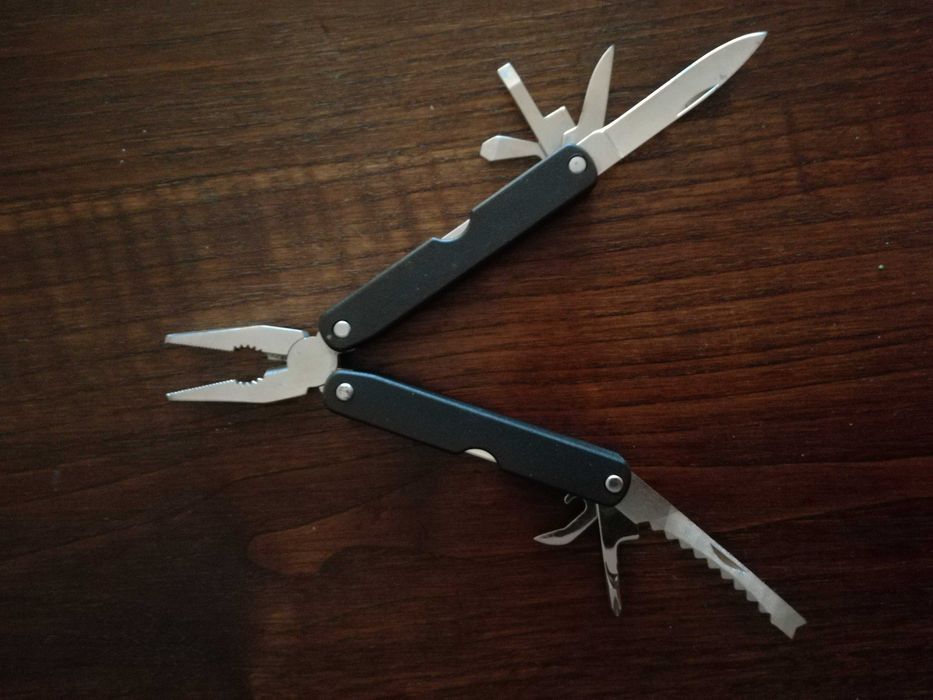 Alicate - Multifunções