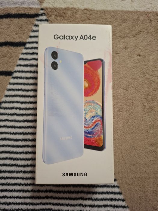 Телефон Samsung A04e