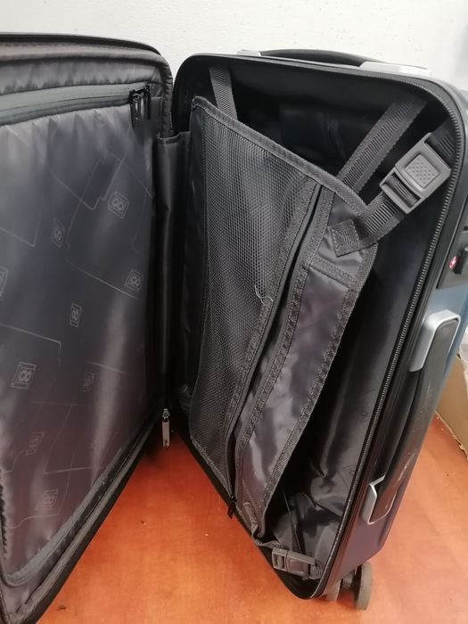 Walizka na kółkach level8