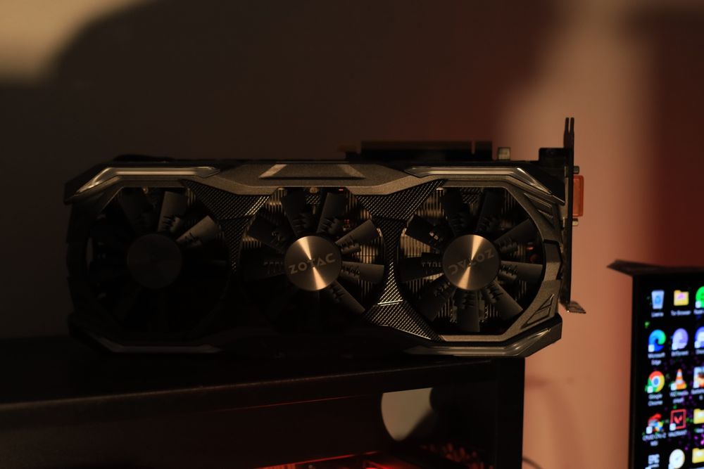 Graphics Card - Nvidia ZOTAC GTX 1080 EXTREME AMP!64750932233730123