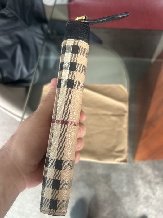 Carteira Burberry