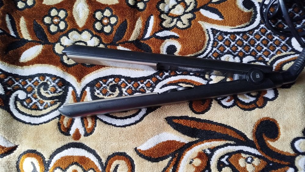 Продам недорого плойку