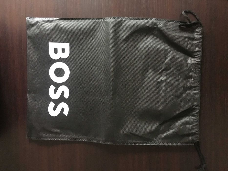 Etui na laptopa Hugo Boss czarny oryginał + gratis