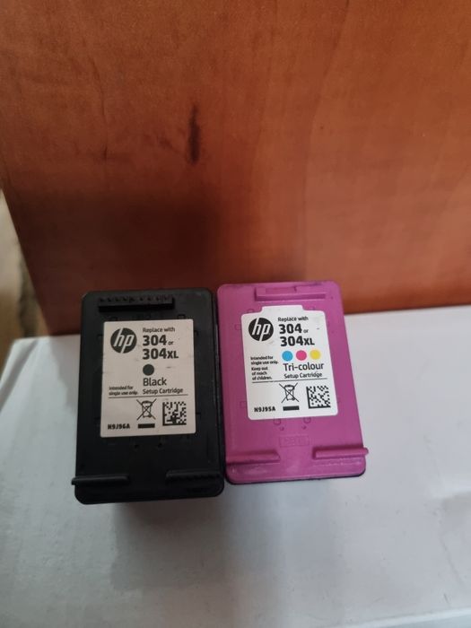 Zestaw tuszy hp 304XL czarny I kolorowy