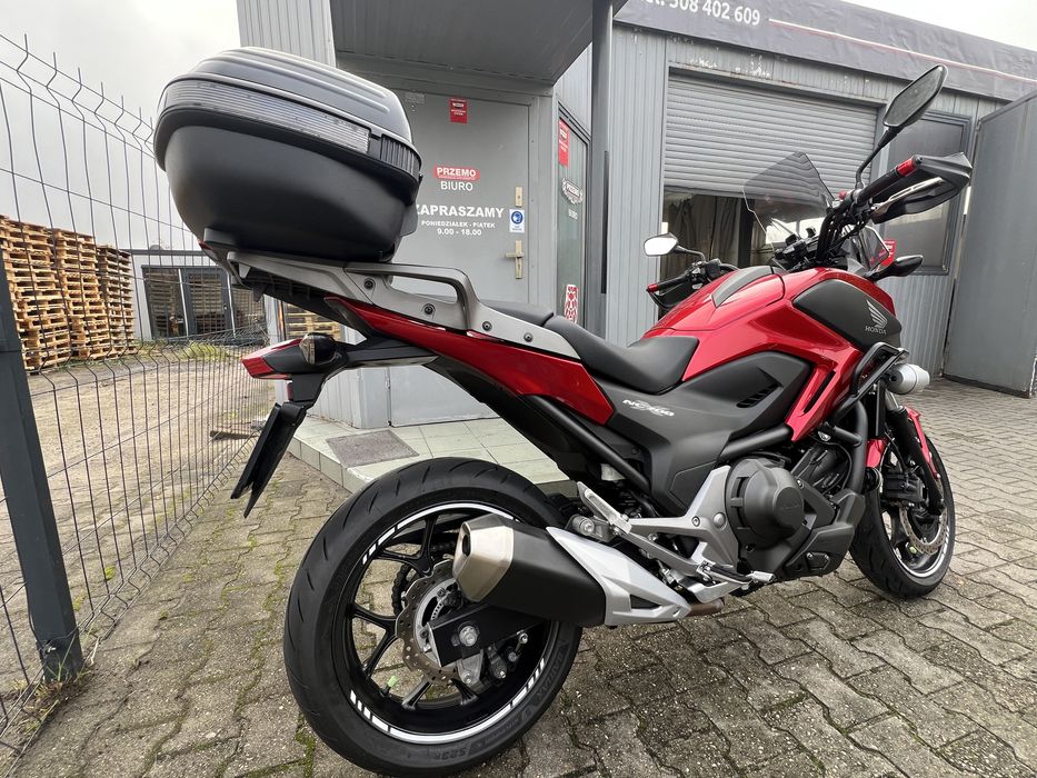 Sprzedam Piękną Honde nc700x maly przebieg serwisowana