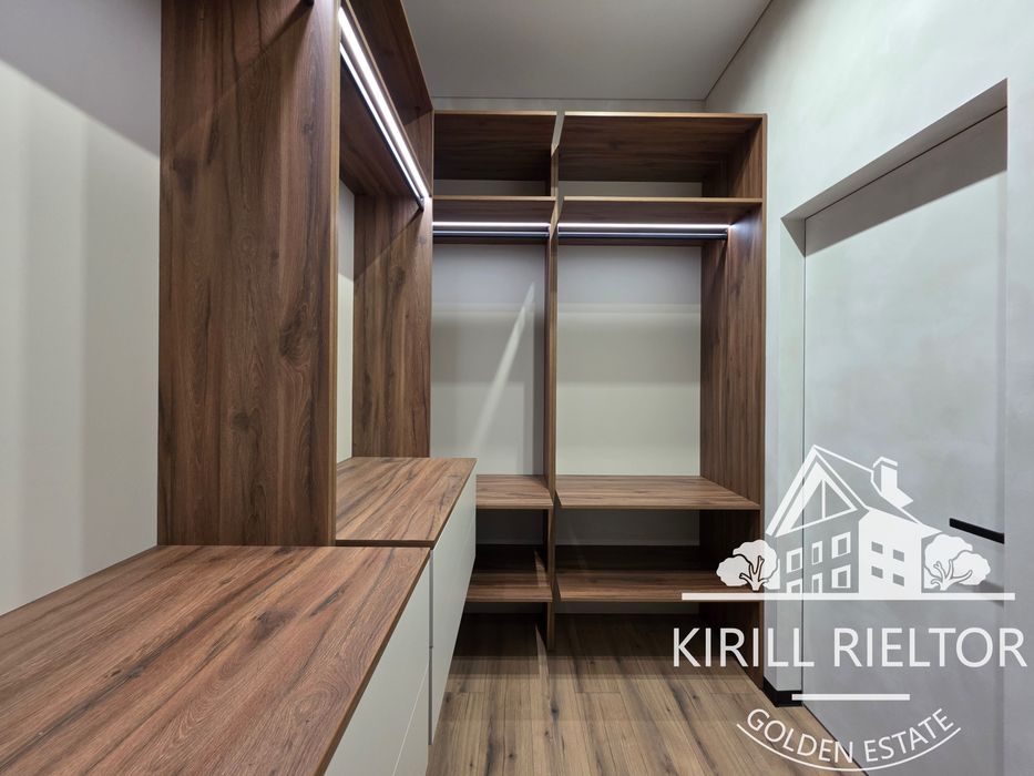 В коттеджном городке "Золотые Ключи" продается новый таунхаус