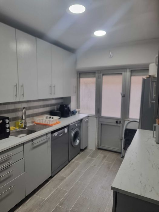 Alugo Quarto (individual) Mobilado