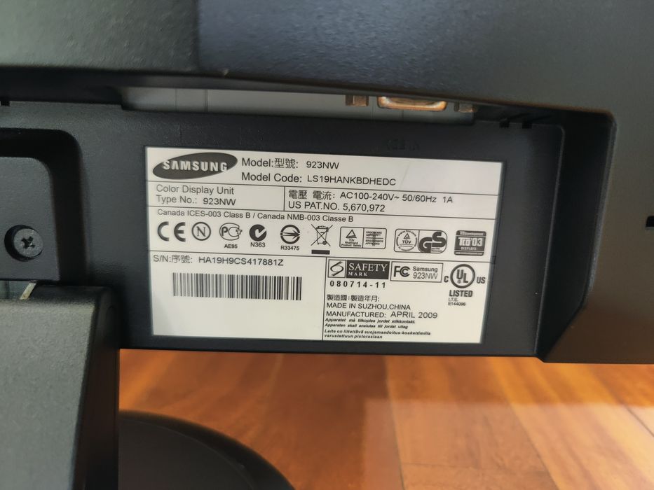 Monitor Samsung 923NW VGA 19''