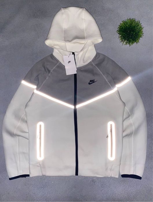 Кофта Nike Tech Fleece РЕФЛЕКТИВНА | зіпка найк теч рефлективна |