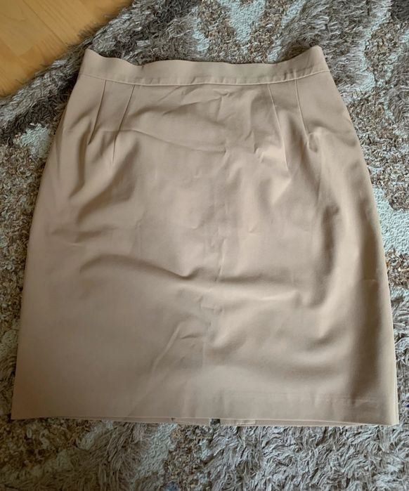Elegancka spódnica biurowa Zapa beżowa M