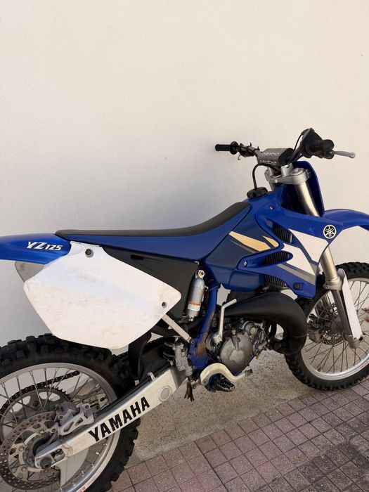 Yamaha IZ125 Supercross