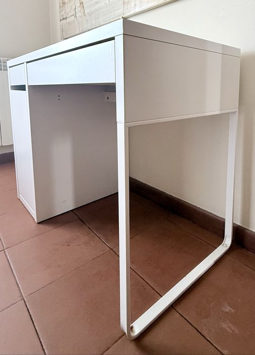 Secretária Ikea - modelo MICKE