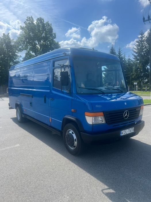 Mercedes Vario Atego 818 bez Adblue z 2006r. Super Stan