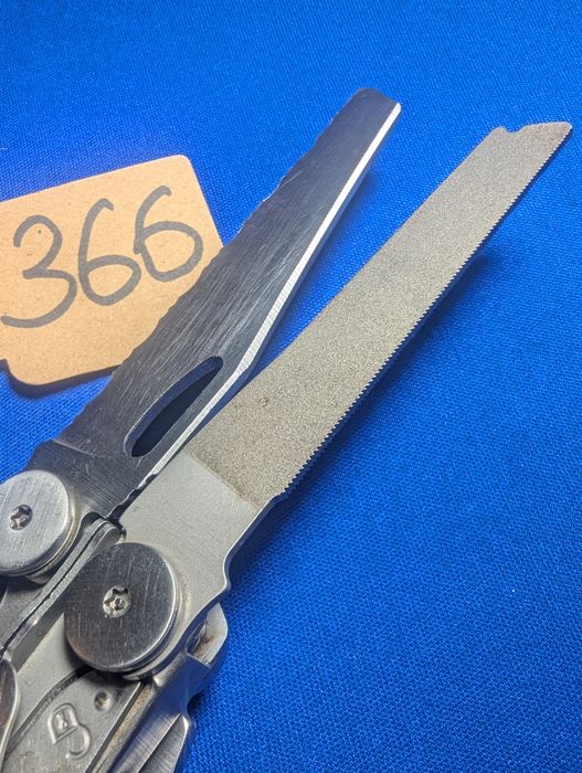 Мультитул Leatherman Wave